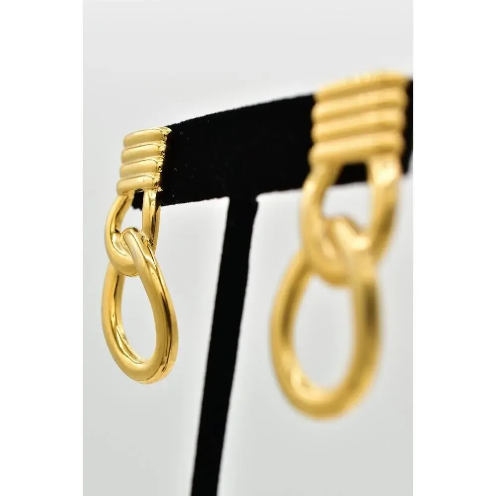Unbranded stunning earrings